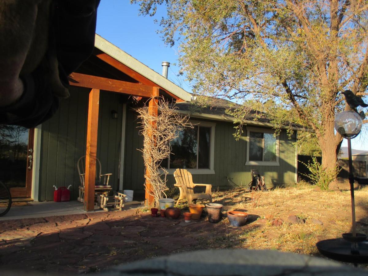 Bed & Breakfast Peaks Wildernest House - Vaccinations Required *